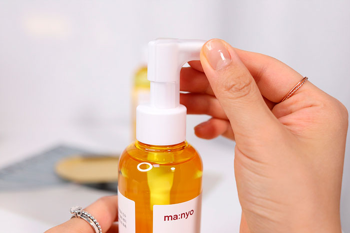 Manyo Pure Cleansing Oil Гидрофильное масло для глубокого очищения кожи фото 2 / Sweetness