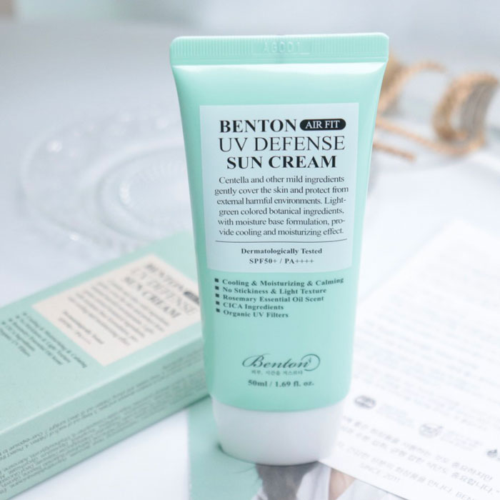 Benton Air Fit UV defense Sun Cream SPF50+/PA++++ Легкий солнцезащитный крем с Центеллой Benton фото 2 / Sweetness