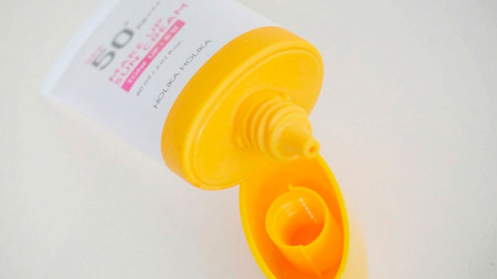 Holika Holika Make-up Sun Cream SPF 50 PA+++ Солнцезащитный крем/база под макияж фото 2 / Sweetness