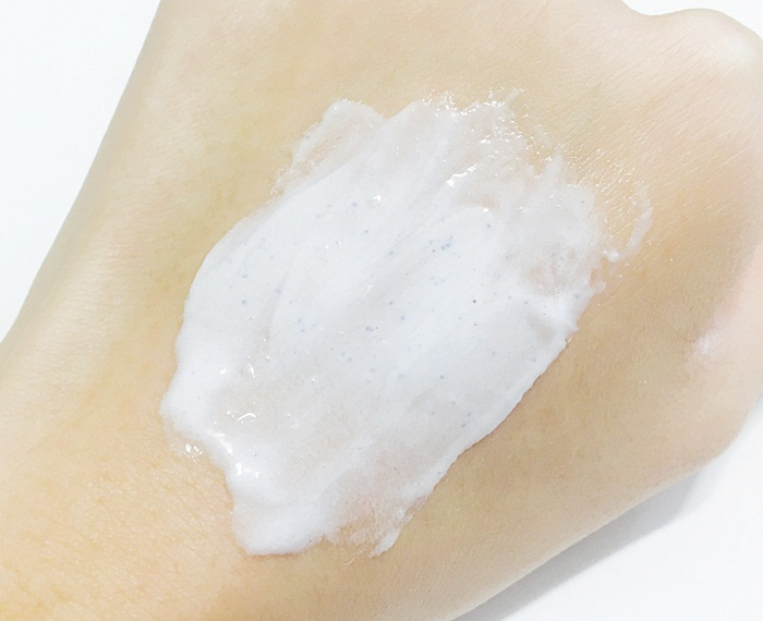 Holika Holika Soda Tok Tok Clean Pore Deep Cleansing Foam Пенка для удаления интенсивного макияжа фото 4 / Sweetness