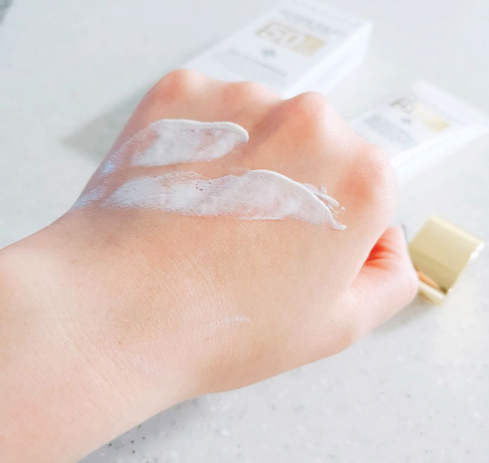 Medi-peel Active Silky Sun Cream SPF50+ /PA+++ Солнцезащитный крем фото 4 / Sweetness