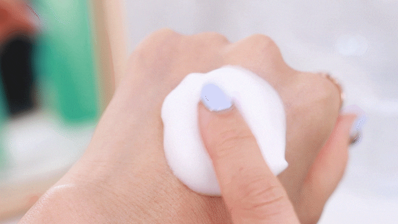 The Saem Derma Plan Green Bubble Foam Cleanser Пенка-мусс для умывания чувствительной кожи фото 4 / Sweetness